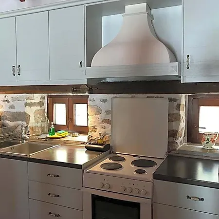 Hotel Annousa's House &